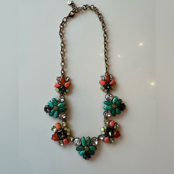 Stella and Dot statement necklace - Picture 3 of 8